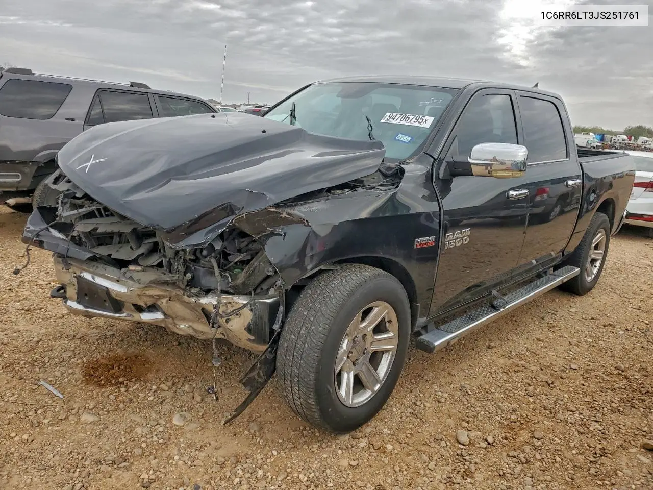 1C6RR6LT3JS251761 2018 Ram 1500 Slt