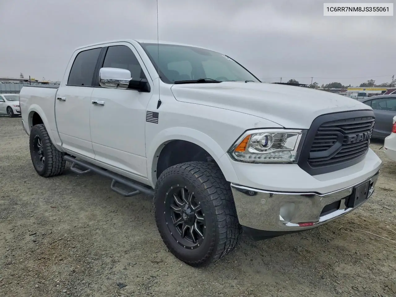 1C6RR7NM8JS355061 2018 Ram 1500 Laramie