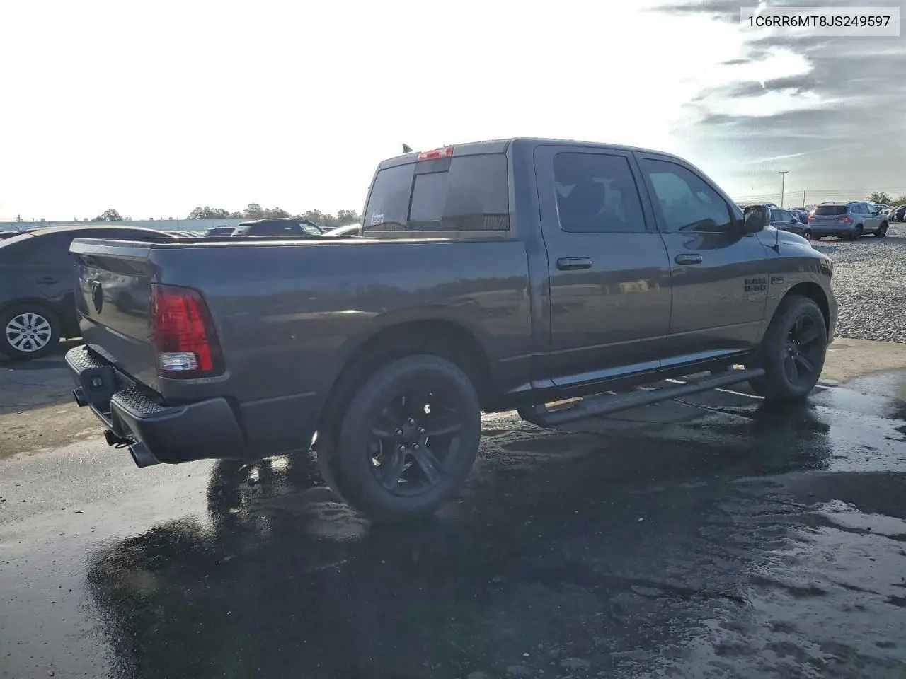 1C6RR6MT8JS249597 2018 Ram 1500 Sport