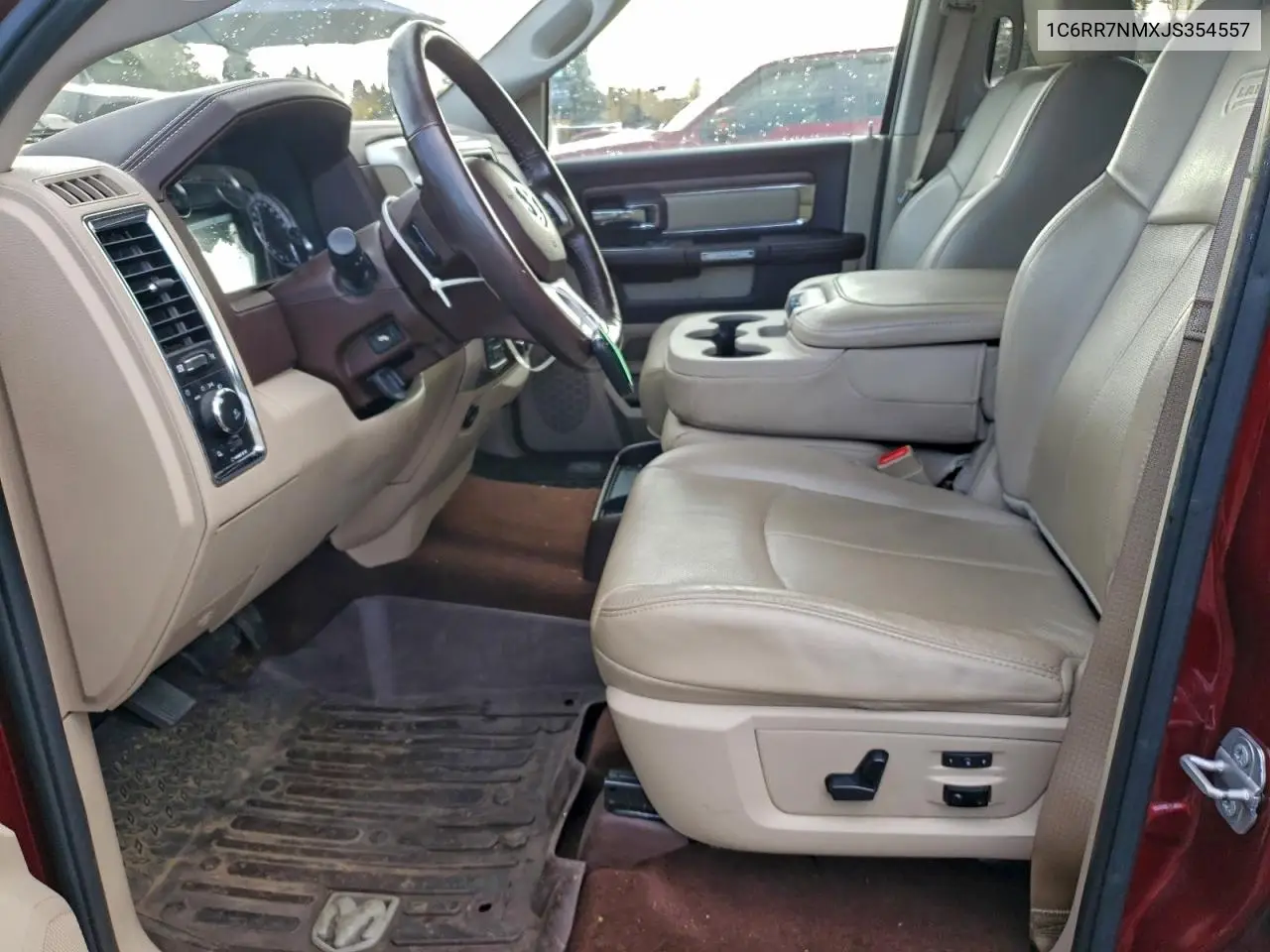 1C6RR7NMXJS354557 2018 Ram 1500 Laramie