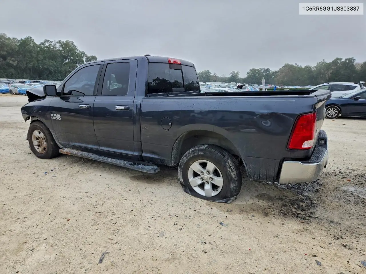 1C6RR6GG1JS303837 2018 Ram 1500 Slt