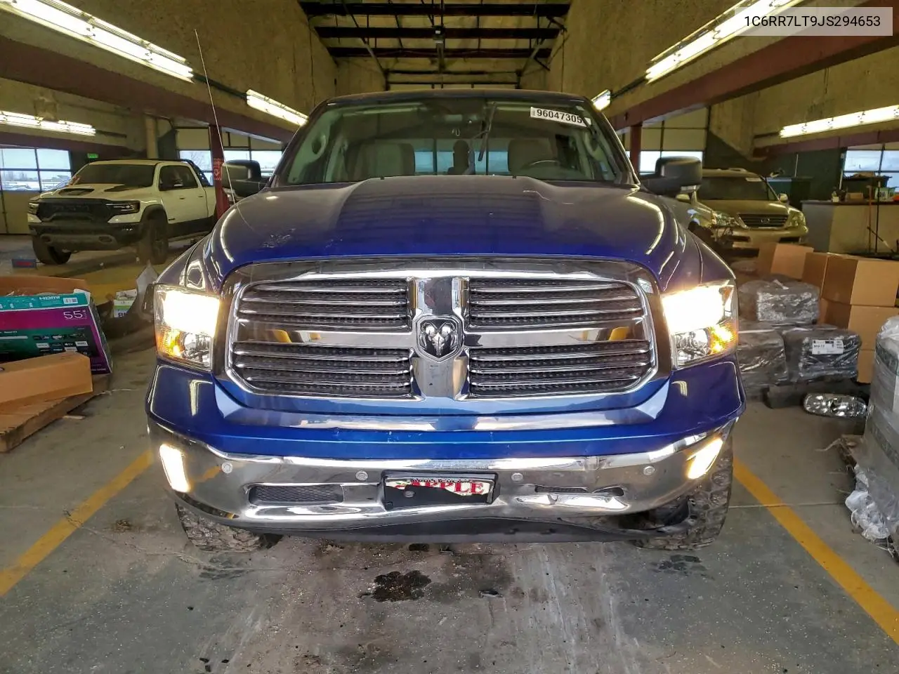 1C6RR7LT9JS294653 2018 Ram 1500 Slt