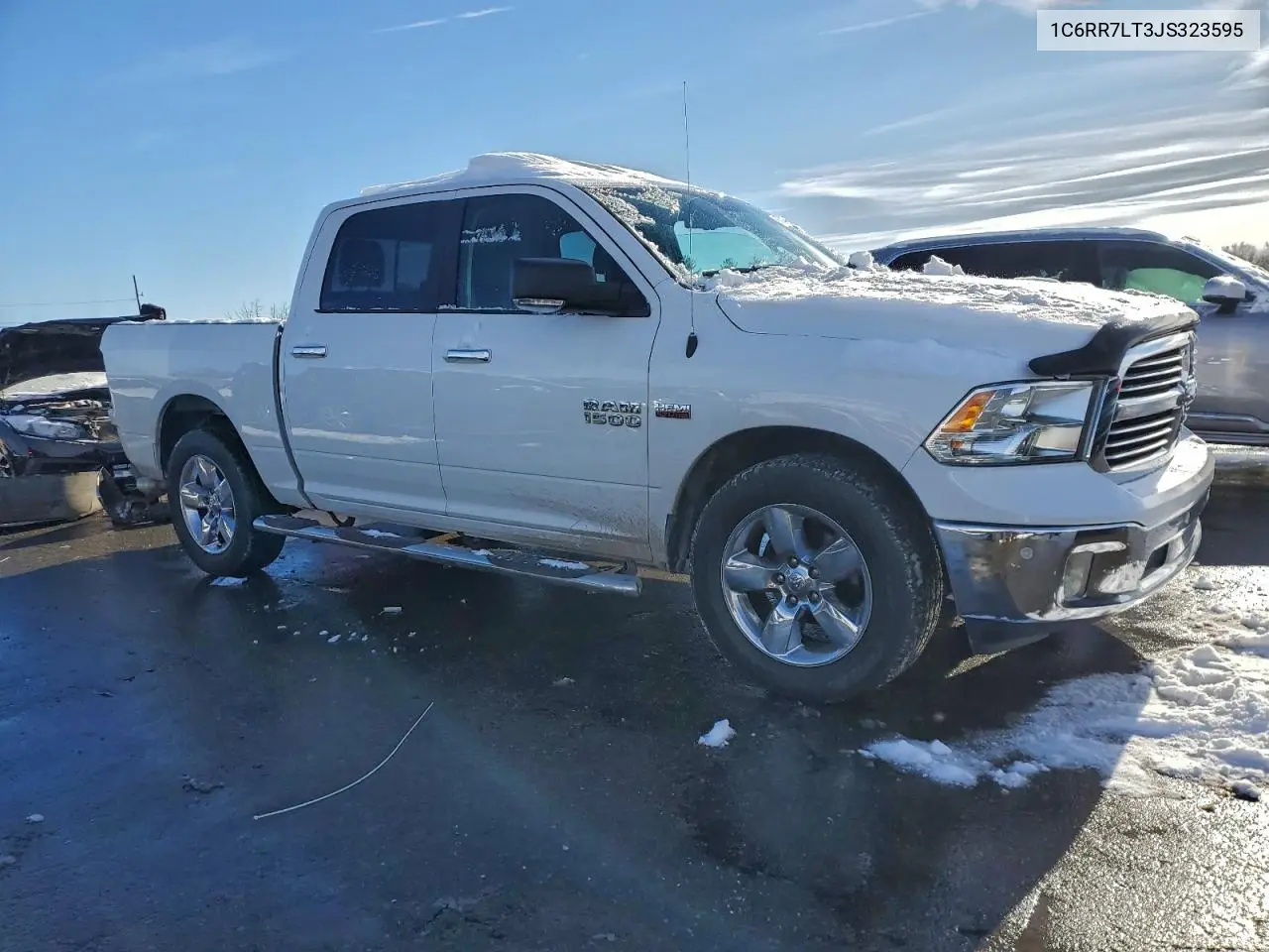 1C6RR7LT3JS323595 2018 Ram 1500 Slt
