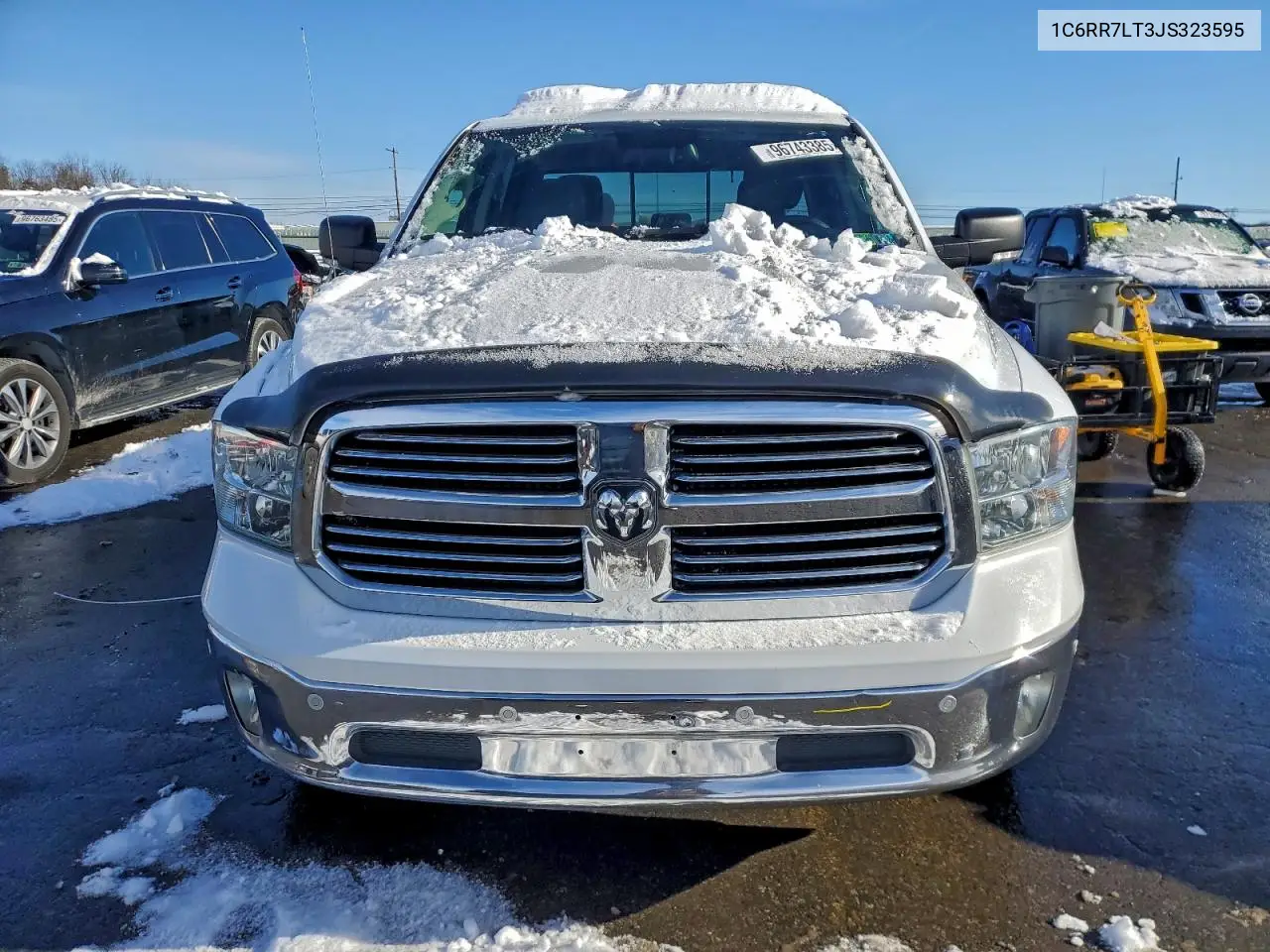 1C6RR7LT3JS323595 2018 Ram 1500 Slt