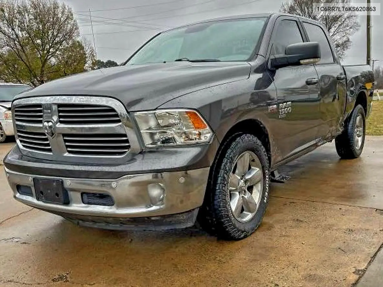 1C6RR7LT6KS620863 2019 Ram 1500 Classic Slt