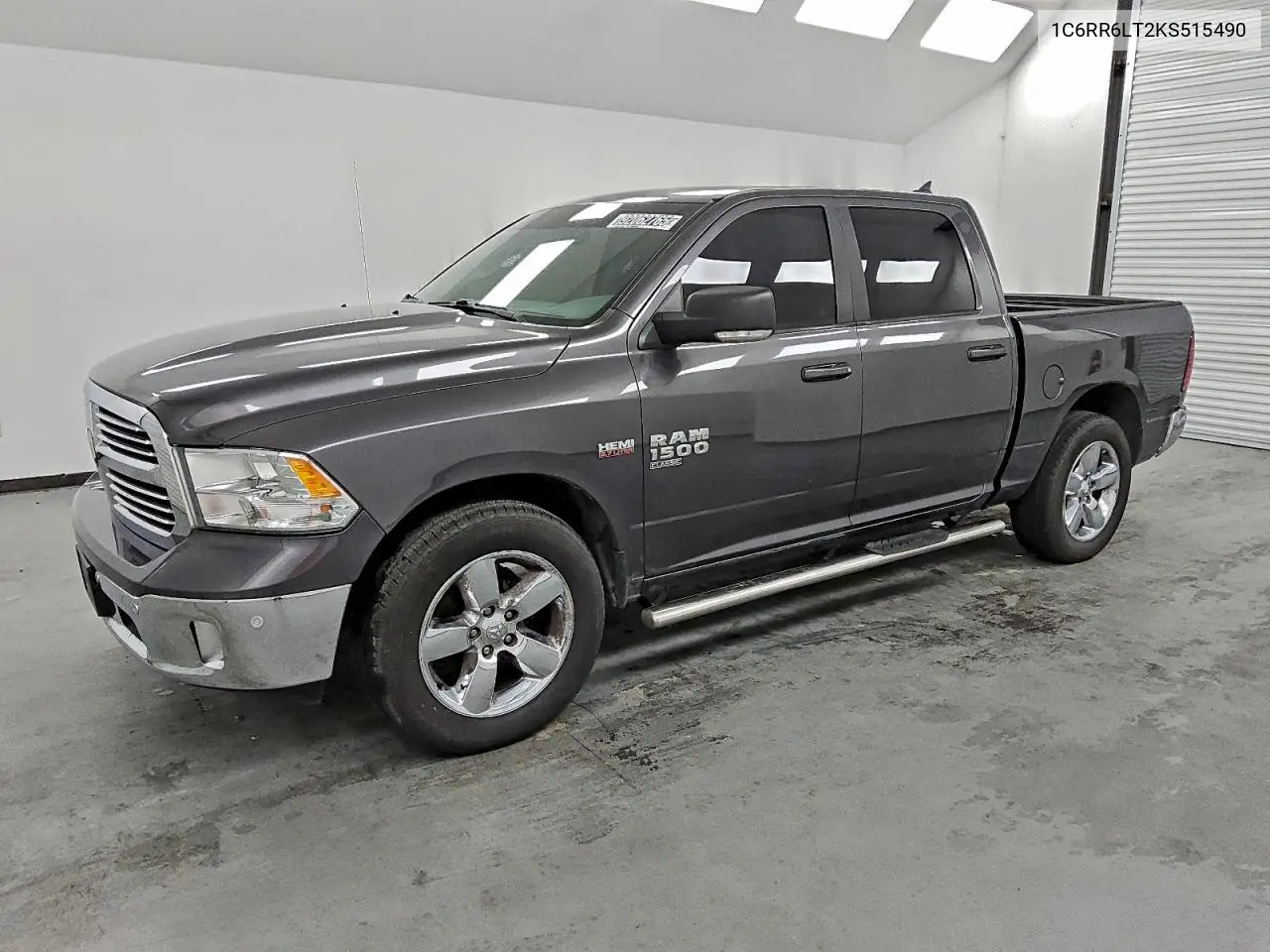 1C6RR6LT2KS515490 2019 Ram 1500 Classic Slt