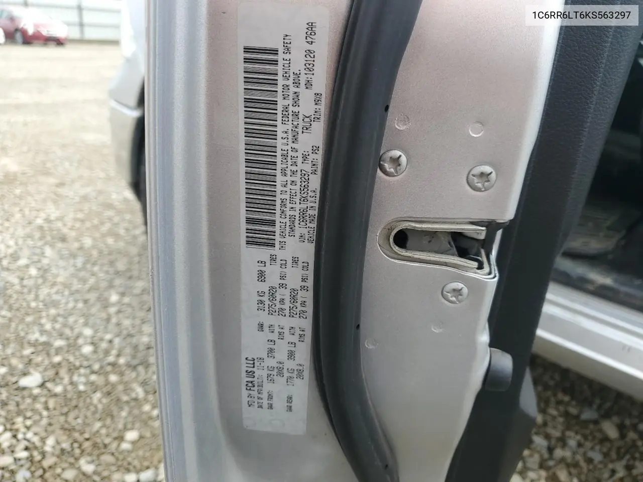 1C6RR6LT6KS563297 2019 Ram 1500 Classic Slt