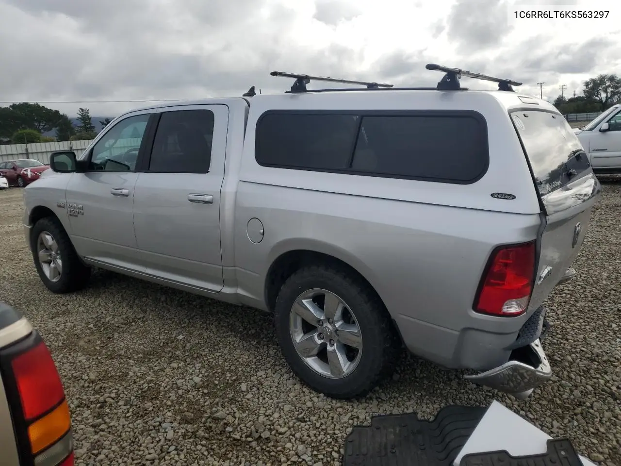 1C6RR6LT6KS563297 2019 Ram 1500 Classic Slt