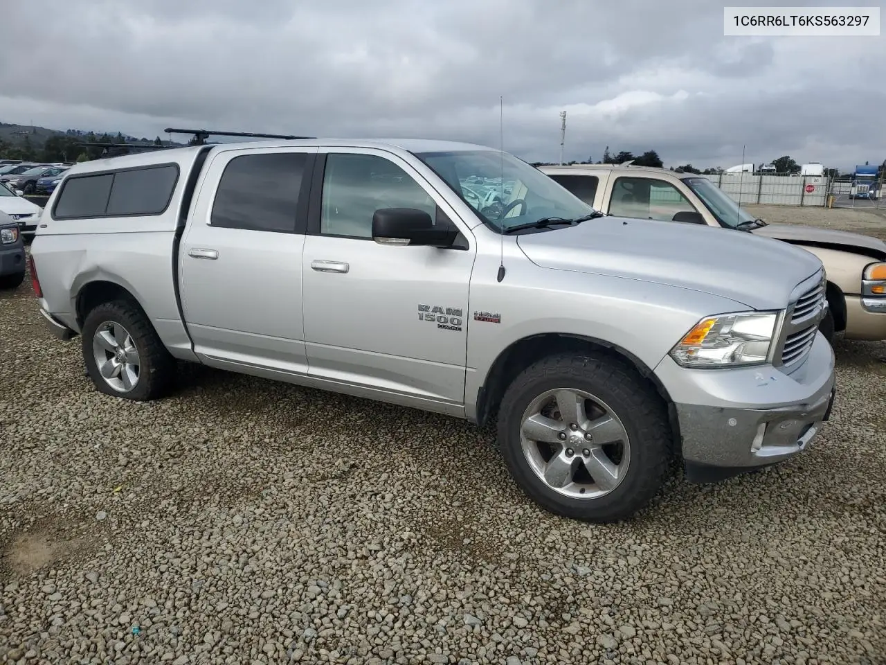 1C6RR6LT6KS563297 2019 Ram 1500 Classic Slt