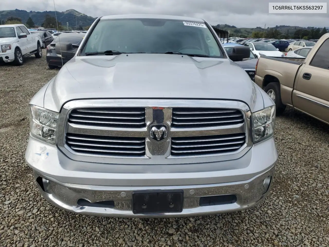 1C6RR6LT6KS563297 2019 Ram 1500 Classic Slt