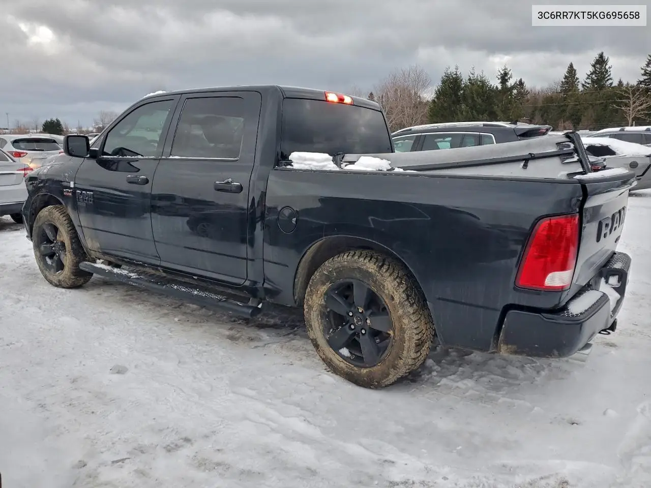3C6RR7KT5KG695658 2019 Ram 1500 Classic Tradesman