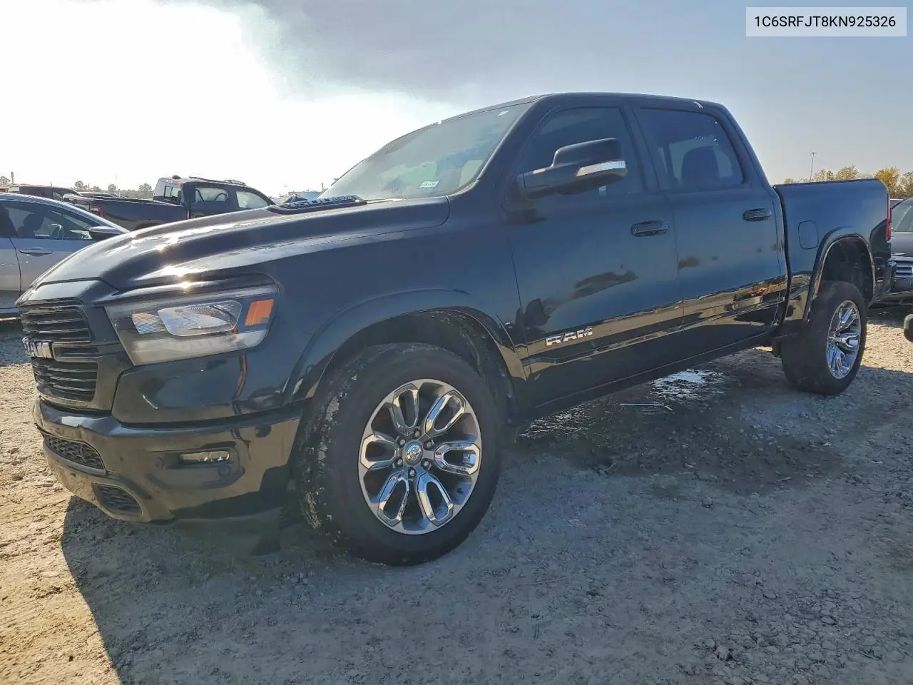 1C6SRFJT8KN925326 2019 Ram 1500 Laramie