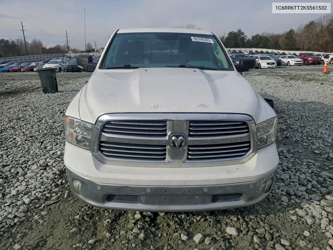 1C6RR6TT2KS561532 2019 Ram 1500 Classic Slt