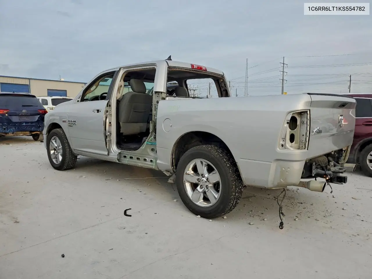 1C6RR6LT1KS554782 2019 Ram 1500 Classic Slt