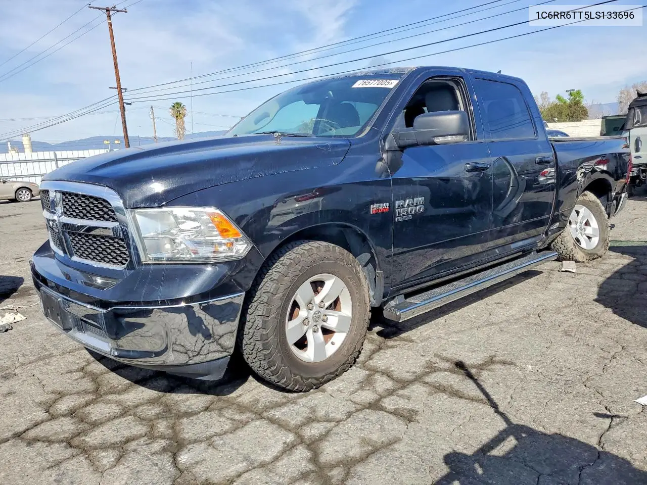 1C6RR6TT5LS133696 2020 Ram 1500 Classic Slt