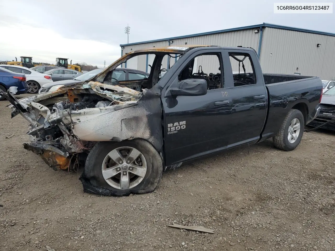 1C6RR6GG4RS123487 2024 Ram 1500 Classic Slt