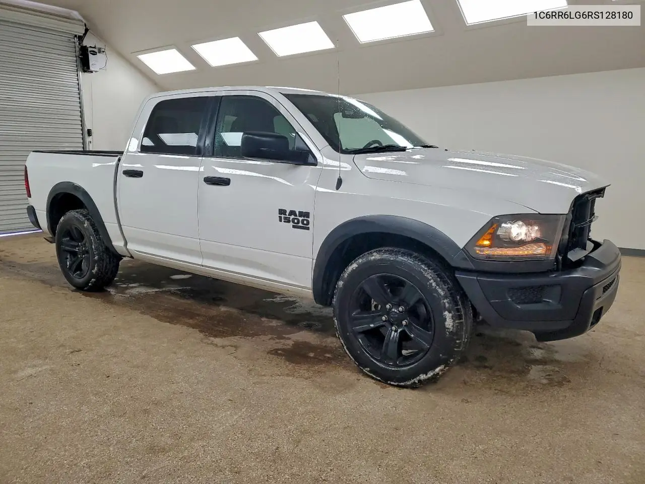 1C6RR6LG6RS128180 2024 Ram 1500 Classic Slt