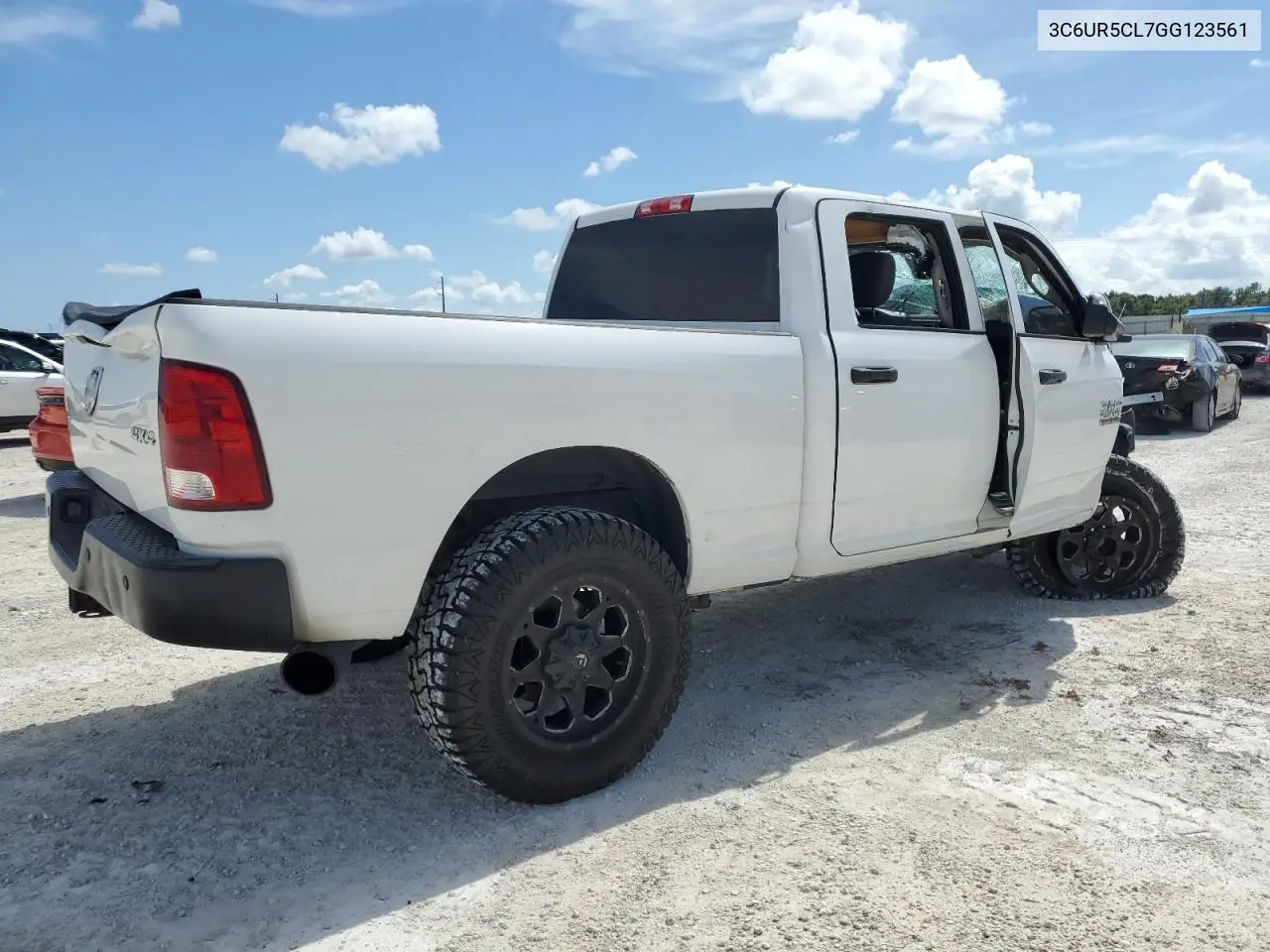 3C6UR5CL7GG123561 2016 Ram 2500 St