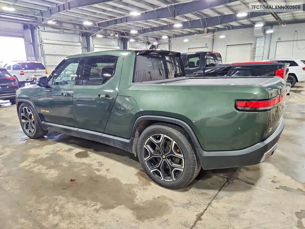 7FCTGAALXNN002608 2022 Rivian R1T Launch Edition