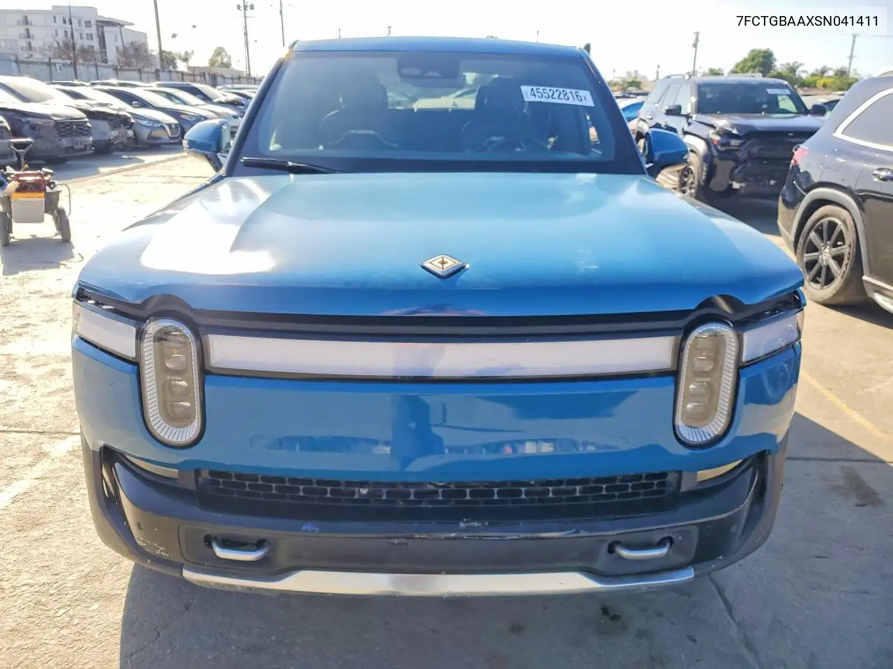 7FCTGBAAXSN041411 2025 Rivian R1T Adventure