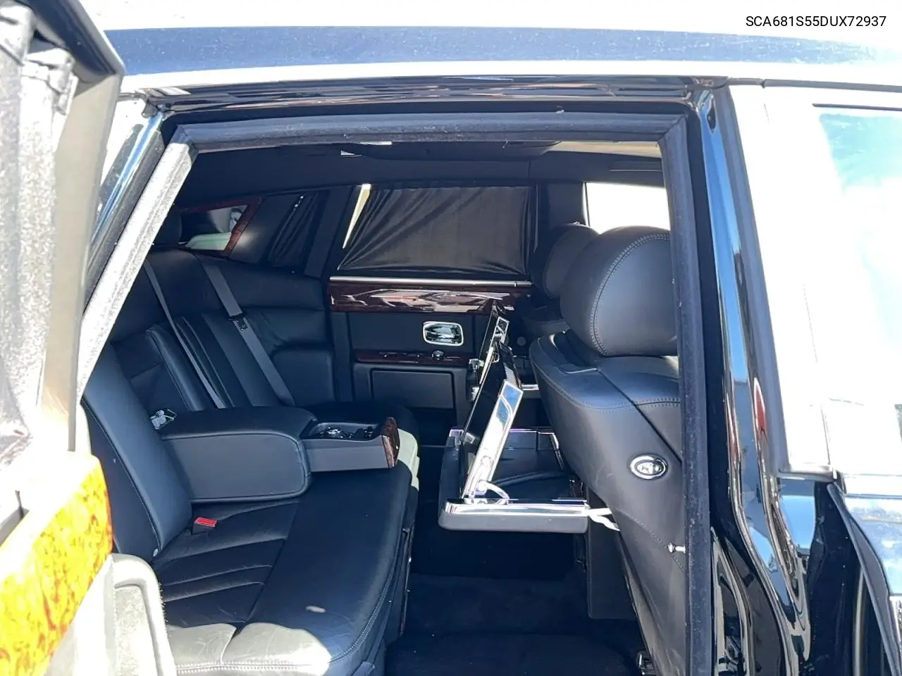 2013 Rolls-Royce Phantom VIN: SCA681S55DUX72937 Lot: 76650005
