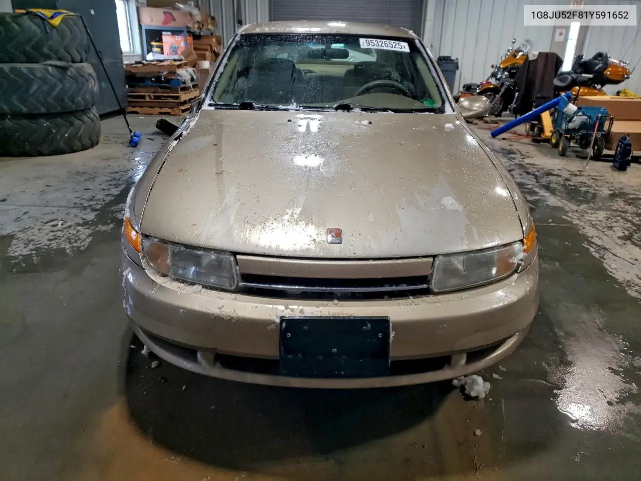 1G8JU52F81Y591652 2001 Saturn L200