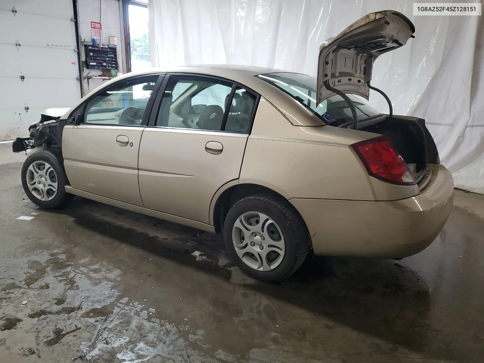 1G8AZ52F45Z128151 2005 Saturn Ion Level 2