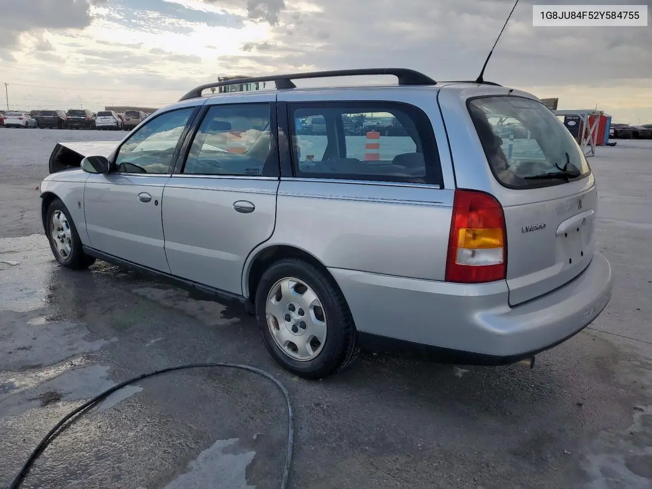 1G8JU84F52Y584755 2002 Saturn Lw200
