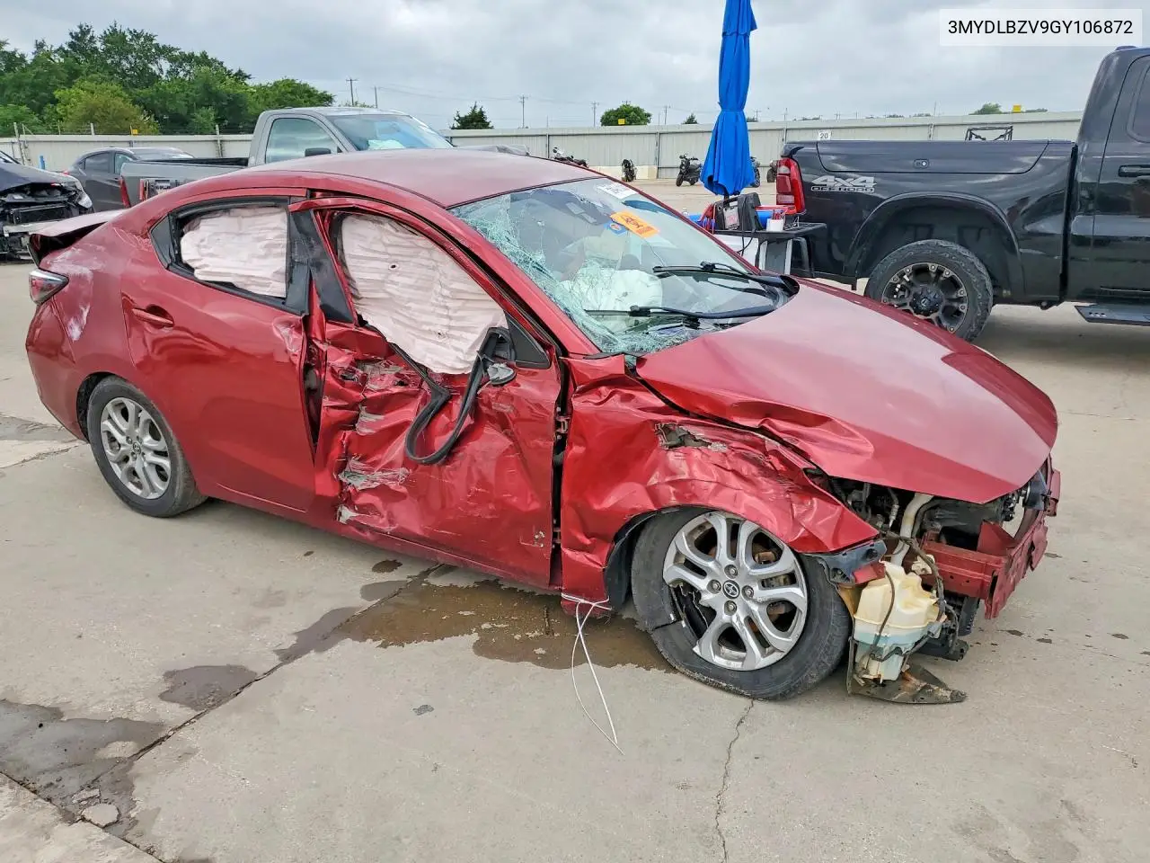 2016 Scion Ia Base VIN: 3MYDLBZV9GY106872 Lot: 56477636