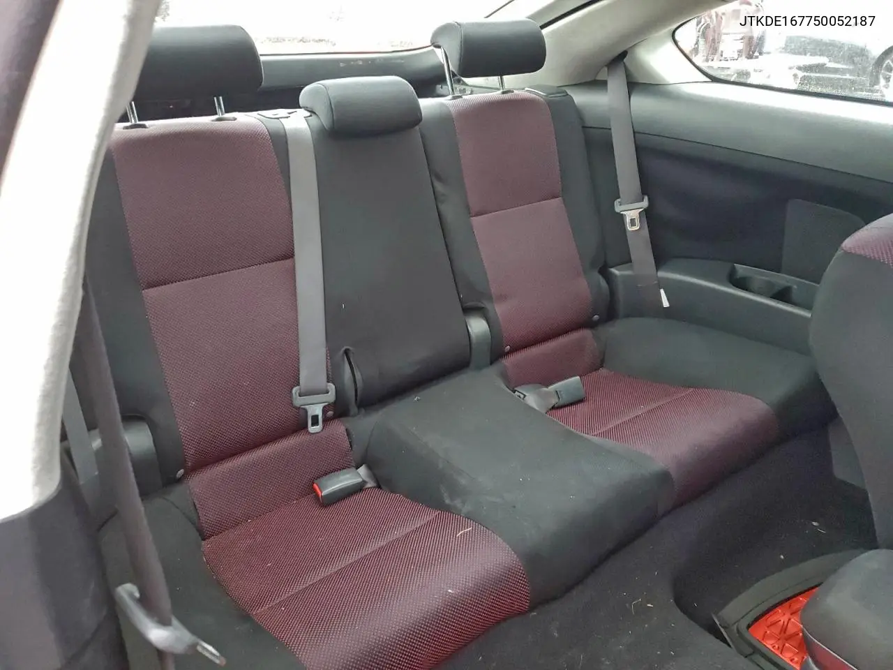 JTKDE167750052187 2005 Toyota Scion Tc