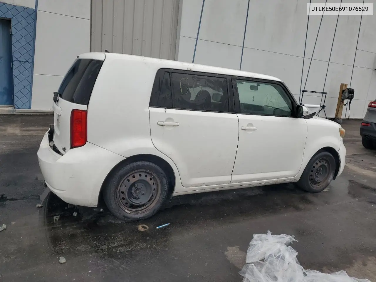 JTLKE50E691076529 2009 Toyota Scion Xb