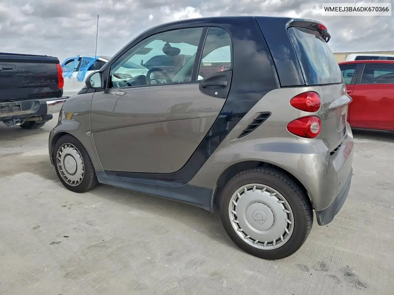 WMEEJ3BA6DK670366 2013 Smart Fortwo Pure