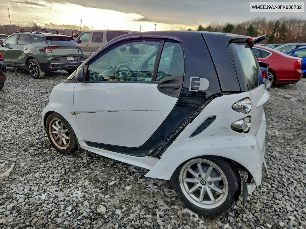WMEEJ9AA0FK830782 2015 Smart Fortwo