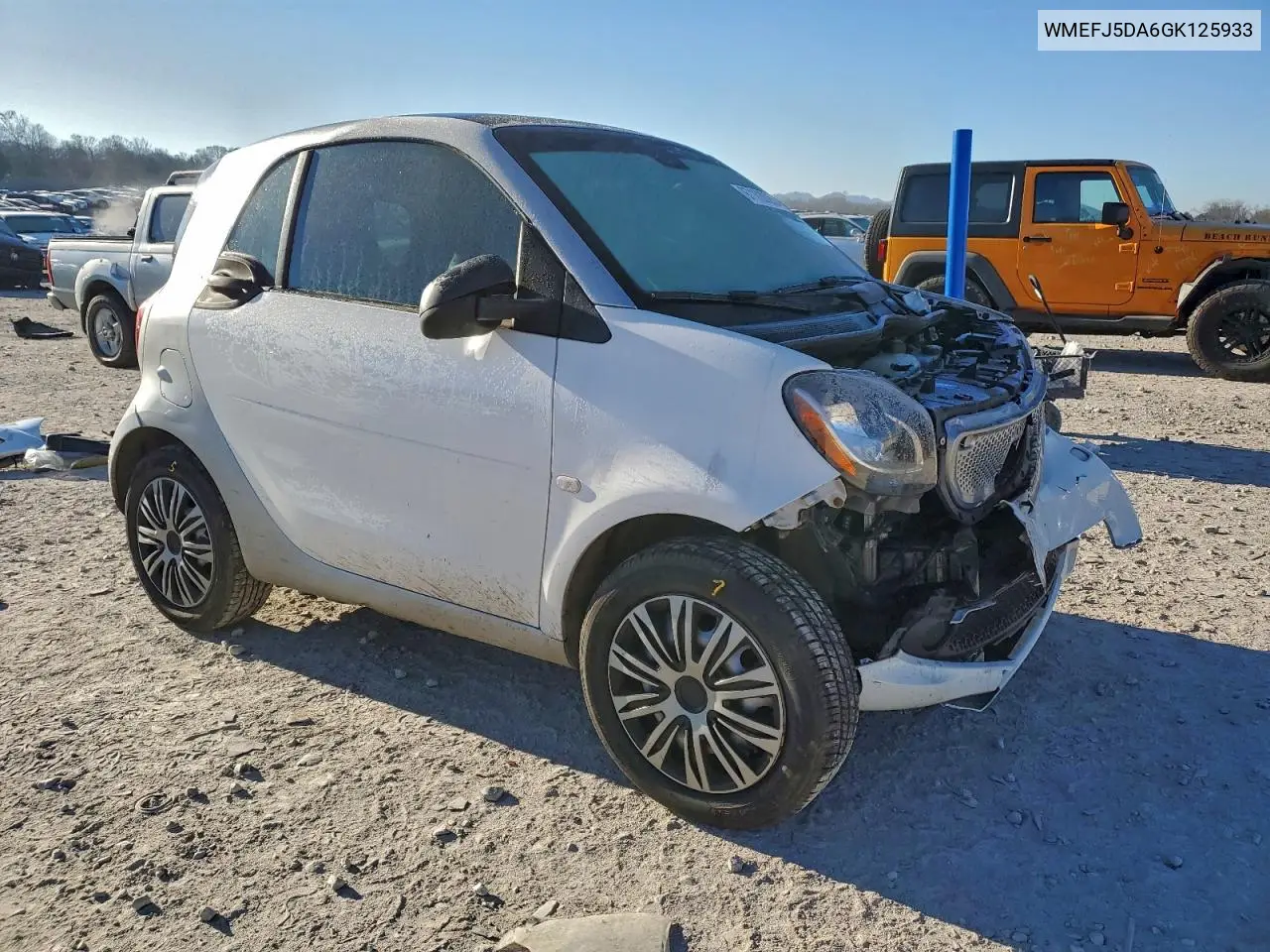 WMEFJ5DA6GK125933 2016 Smart Fortwo