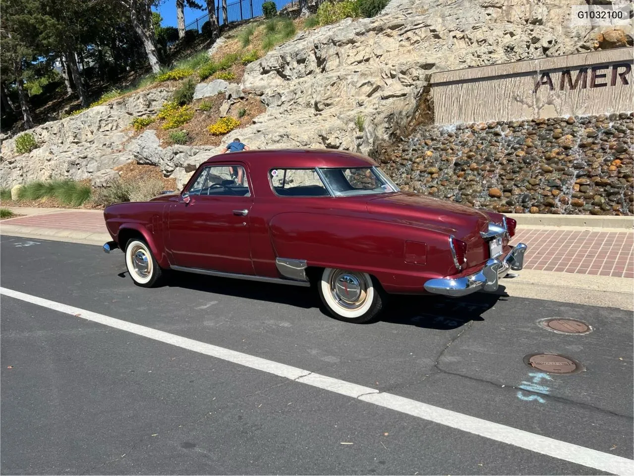 G1032100 1951 Studebaker Champion