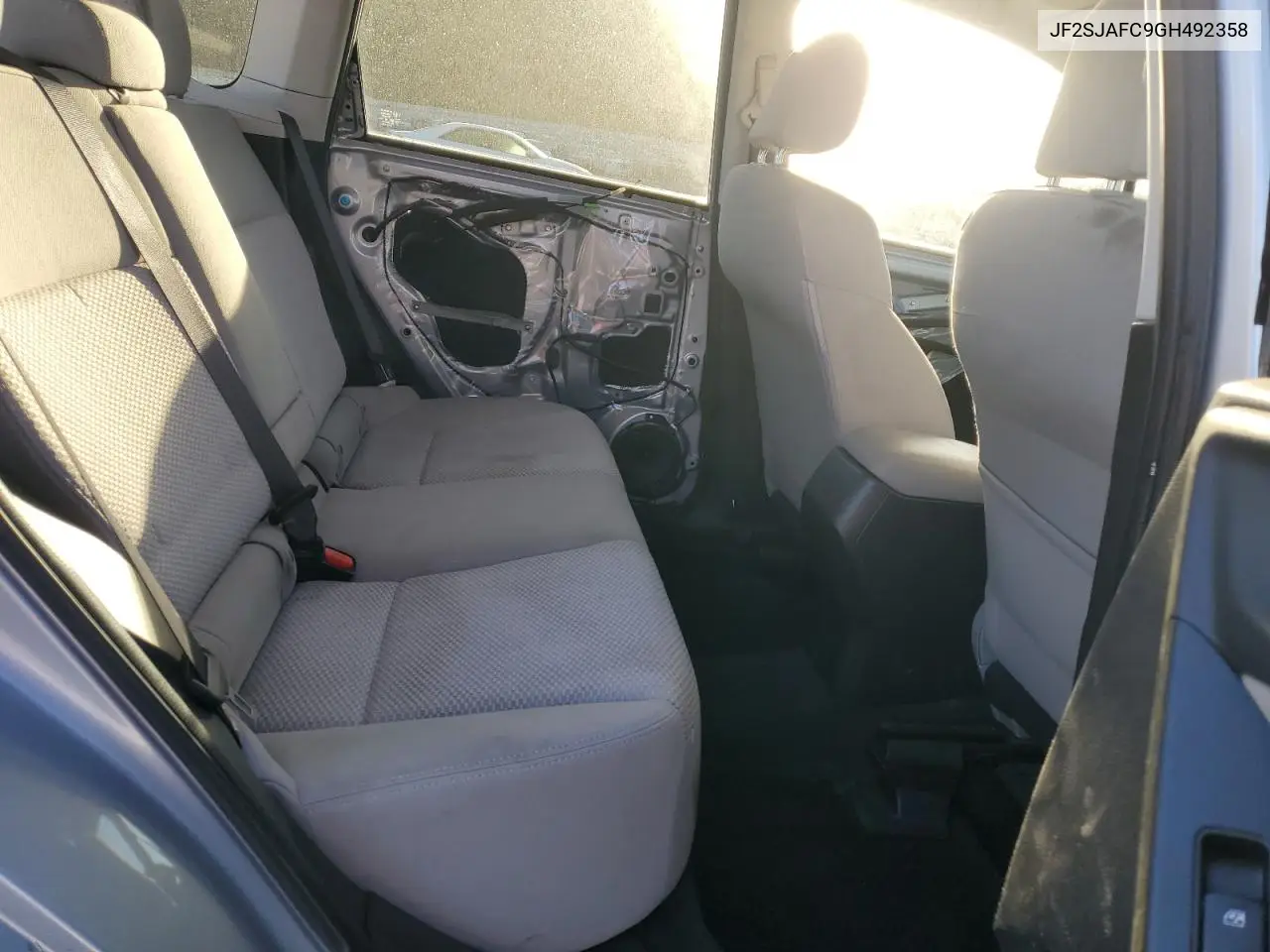 JF2SJAFC9GH492358 2016 Subaru Forester 2.5I Premium