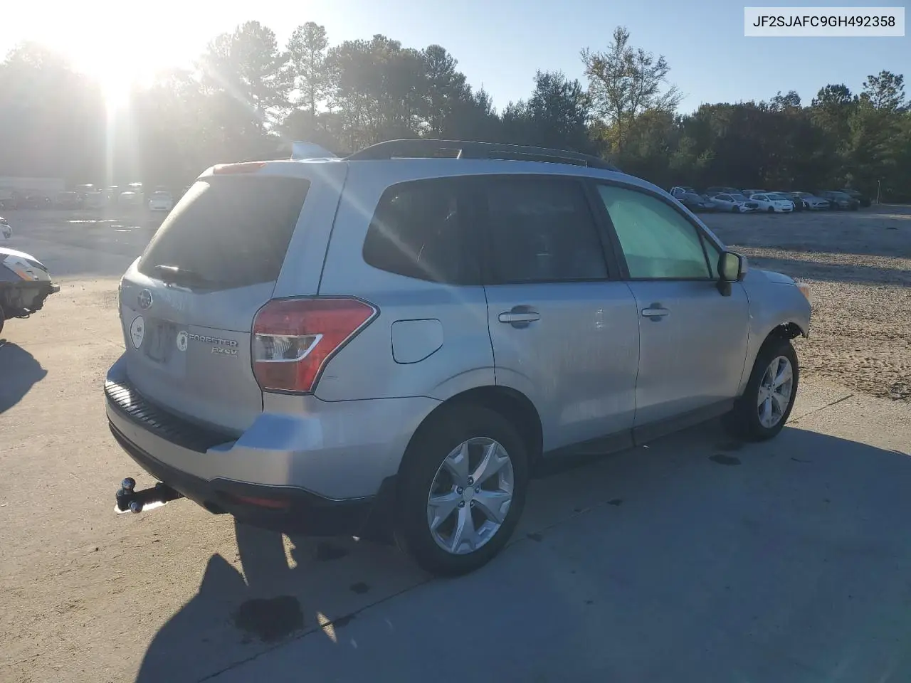 JF2SJAFC9GH492358 2016 Subaru Forester 2.5I Premium