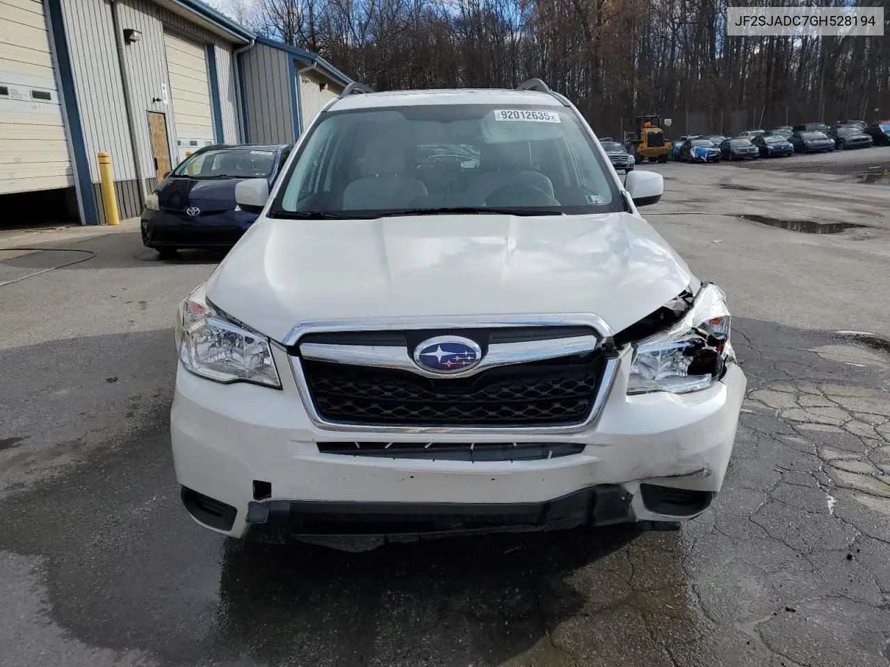 JF2SJADC7GH528194 2016 Subaru Forester 2.5I Premium