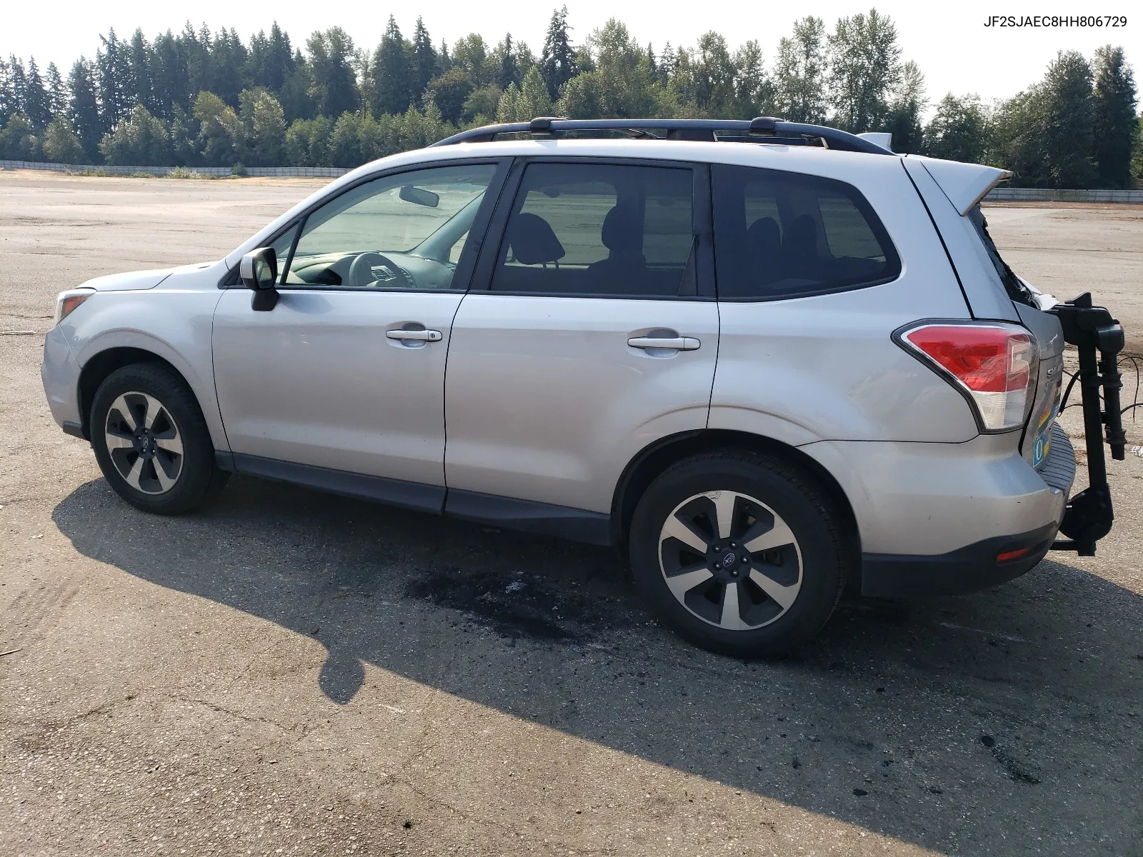 JF2SJAEC8HH806729 2017 Subaru Forester 2.5I Premium