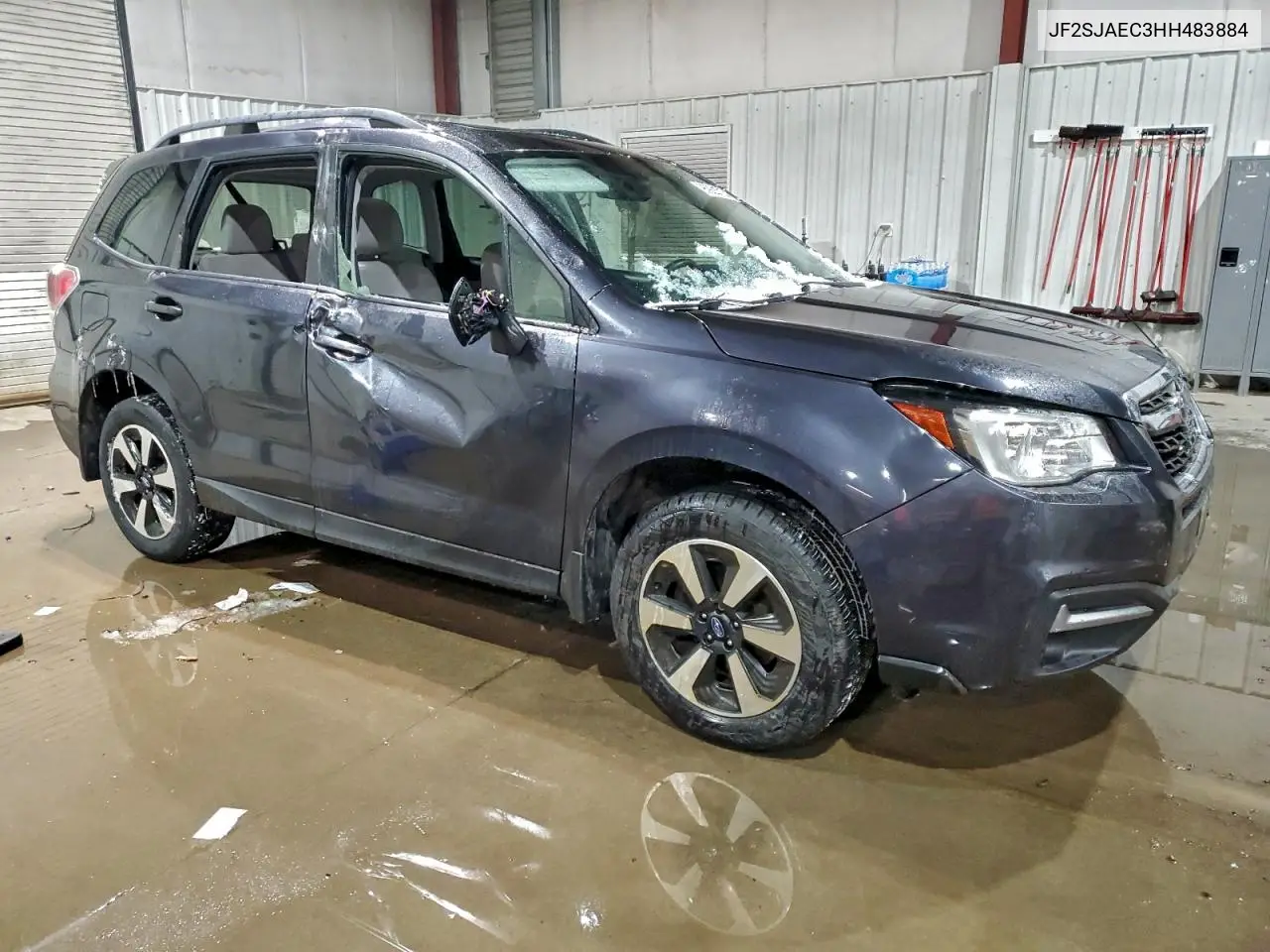 JF2SJAEC3HH483884 2017 Subaru Forester 2.5I Premium