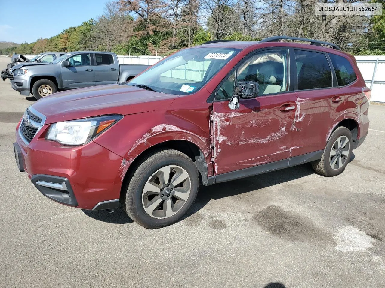 2018 Subaru Forester 2.5I Premium VIN: JF2SJAEC1JH562654 Lot: 72313144