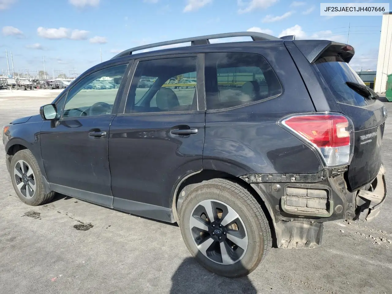 JF2SJAEC1JH407666 2018 Subaru Forester 2.5I Premium