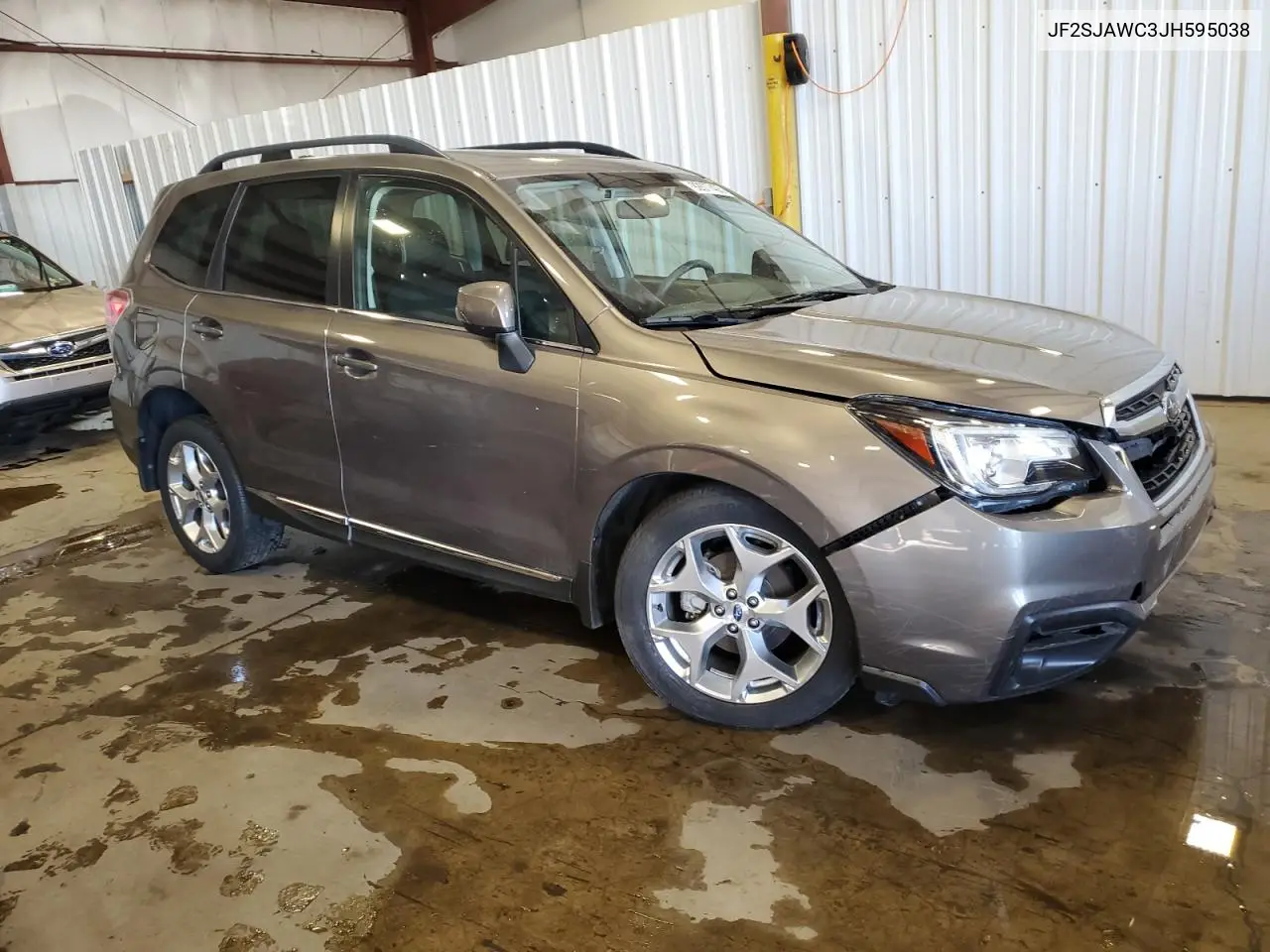 JF2SJAWC3JH595038 2018 Subaru Forester 2.5I Touring