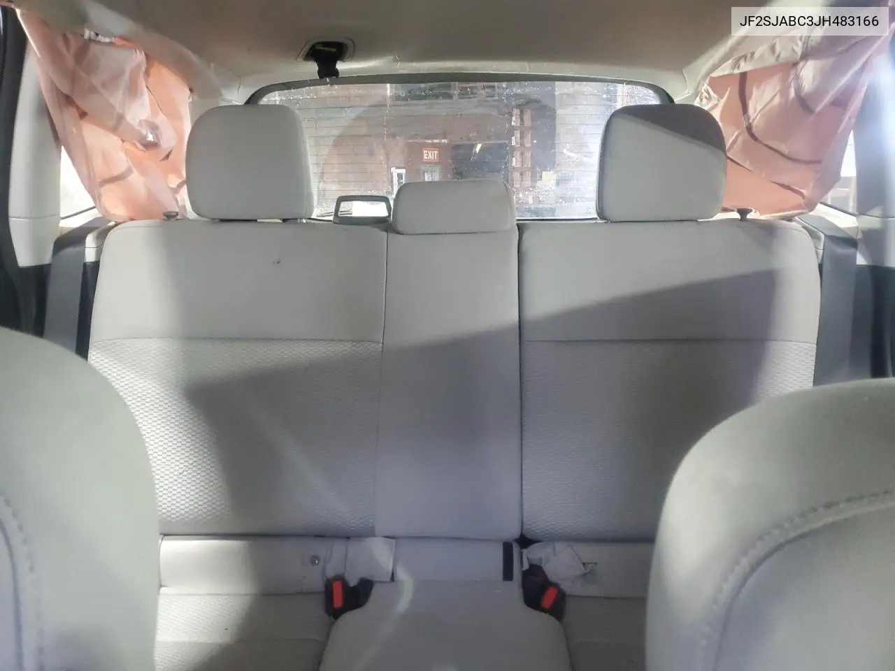 JF2SJABC3JH483166 2018 Subaru Forester 2.5I