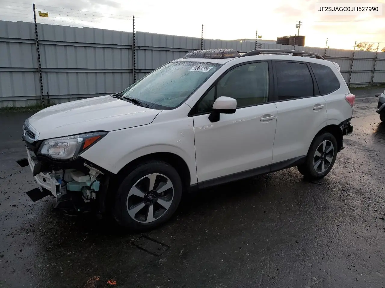 JF2SJAGC0JH527990 2018 Subaru Forester 2.5I Premium