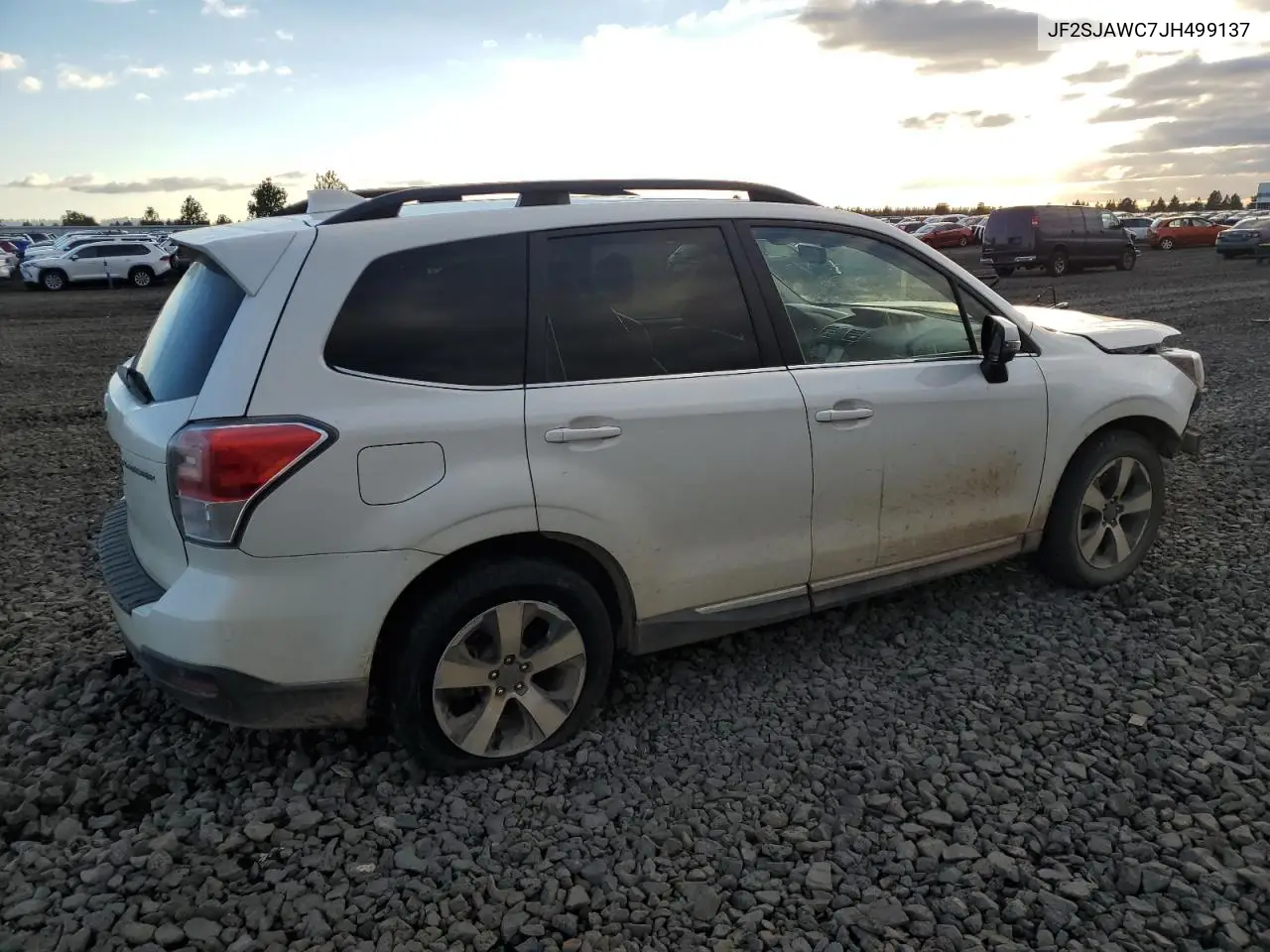JF2SJAWC7JH499137 2018 Subaru Forester 2.5I Touring