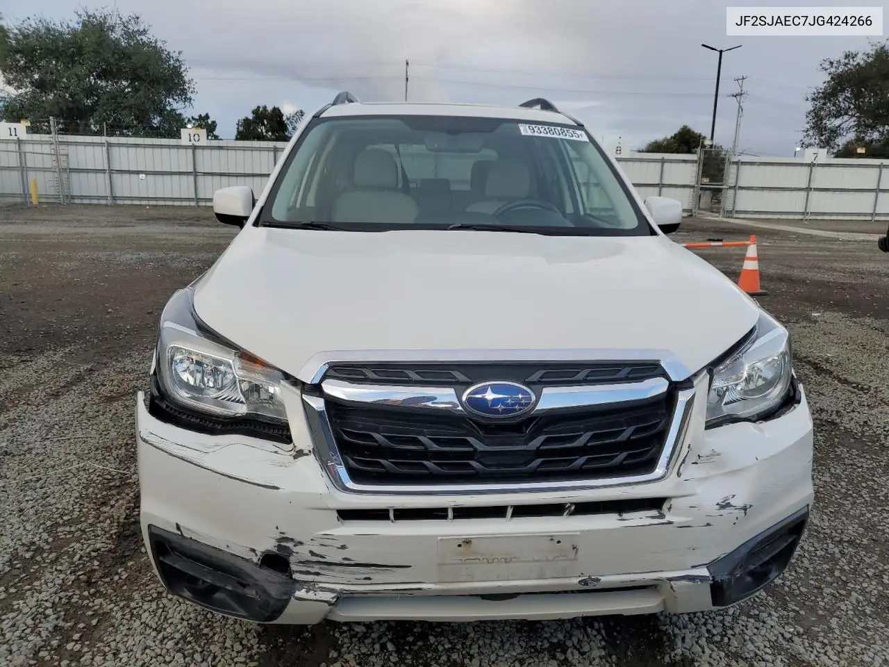 JF2SJAEC7JG424266 2018 Subaru Forester 2.5I Premium