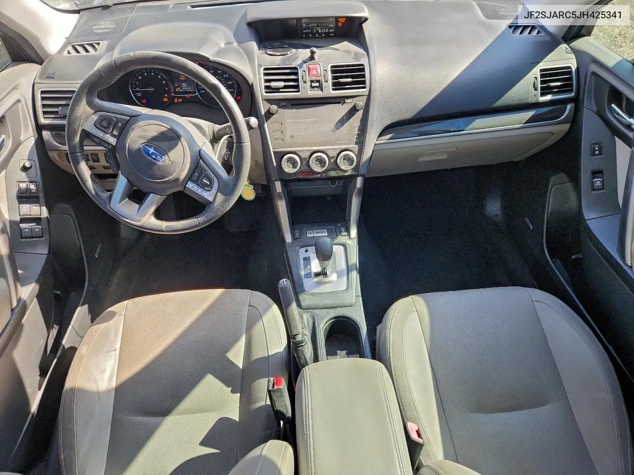 JF2SJARC5JH425341 2018 Subaru Forester 2.5I Limited