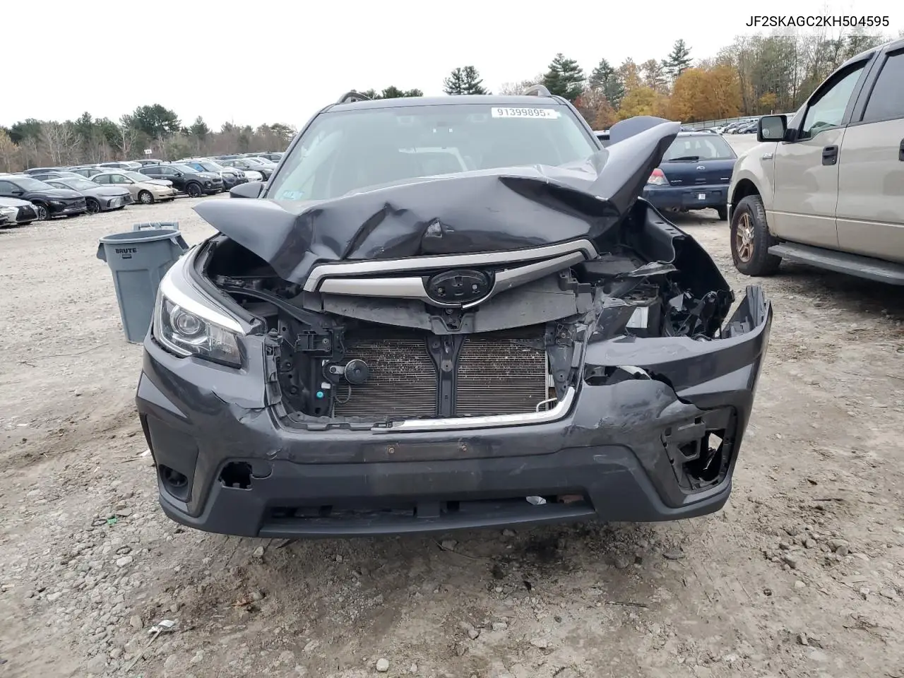 JF2SKAGC2KH504595 2019 Subaru Forester Premium