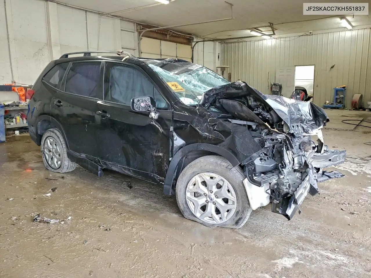 JF2SKACC7KH551837 2019 Subaru Forester